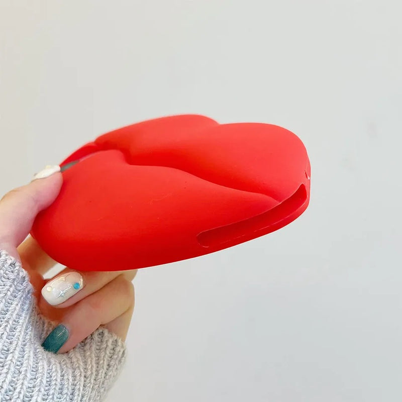 Cute 3D red phone kiss for iPhones 13