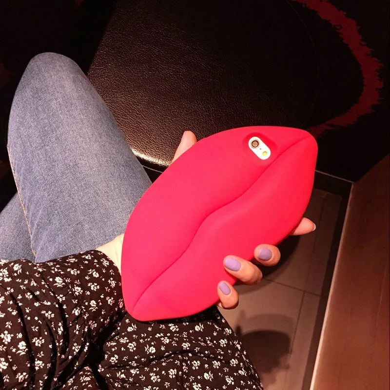 Cute 3D red phone kiss for iPhones 13