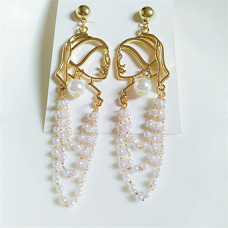 Metal Hollow Cartoon Character Pearl Tassel Earrings